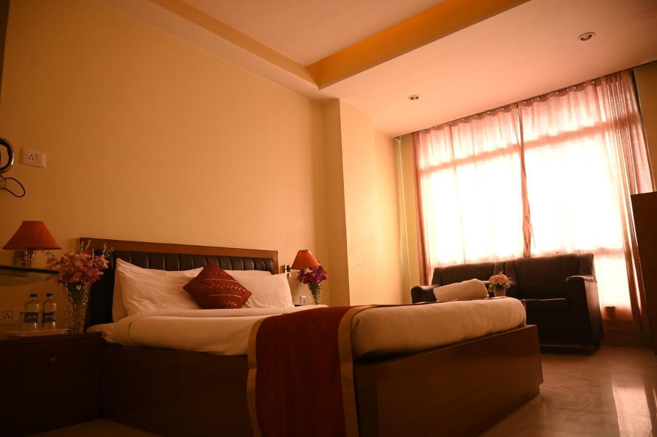 Hotel Dooars Mountain Alipur Duar Экстерьер фото
